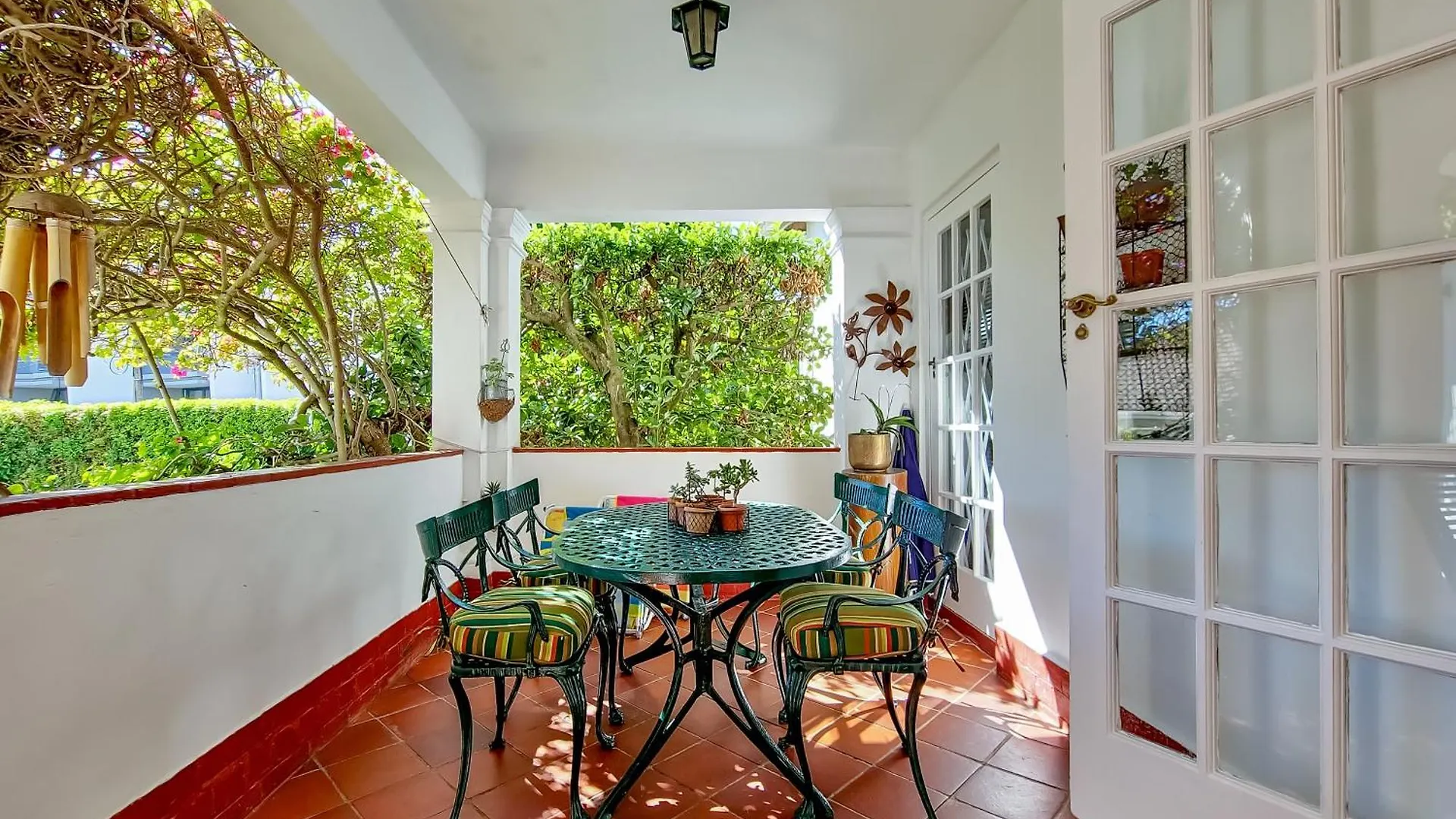Charming Family Home Le Cap